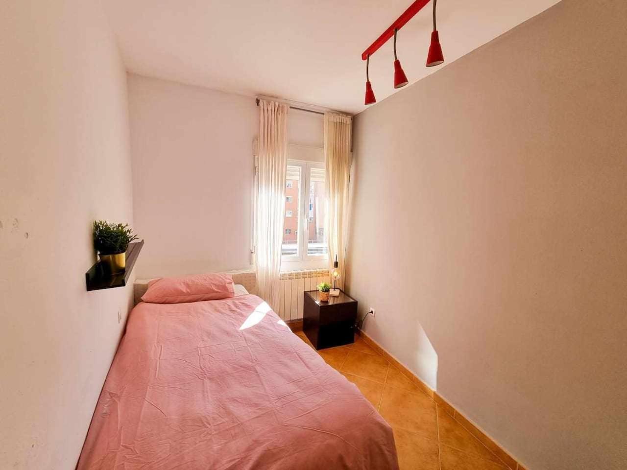 Step To El Pilar Comotucasa Сарагоса Екстериор снимка